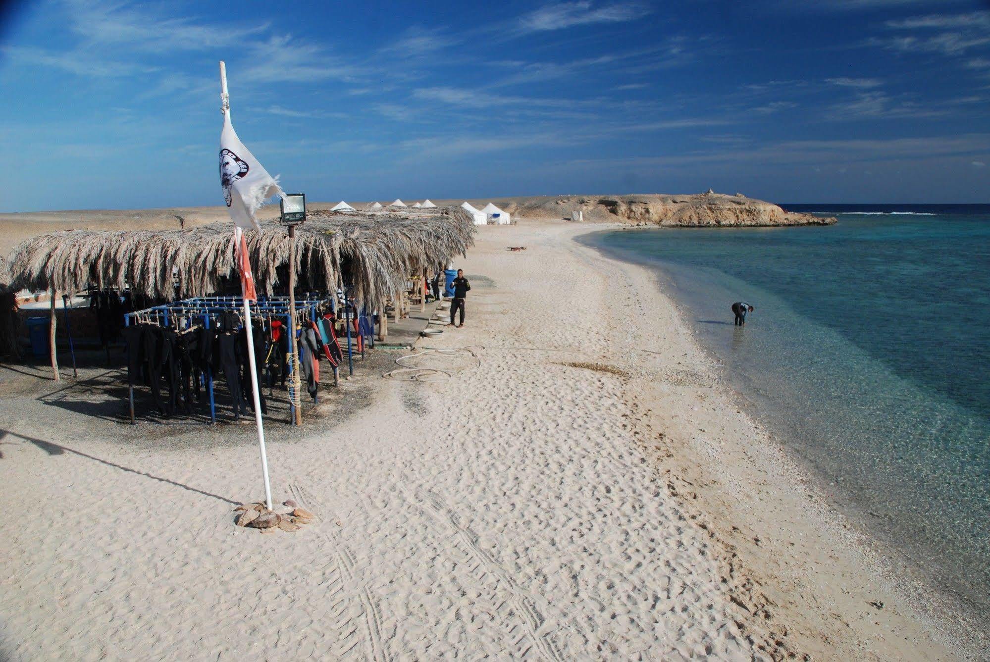 Marsa Nakari Village Marsza Alam Kültér fotó