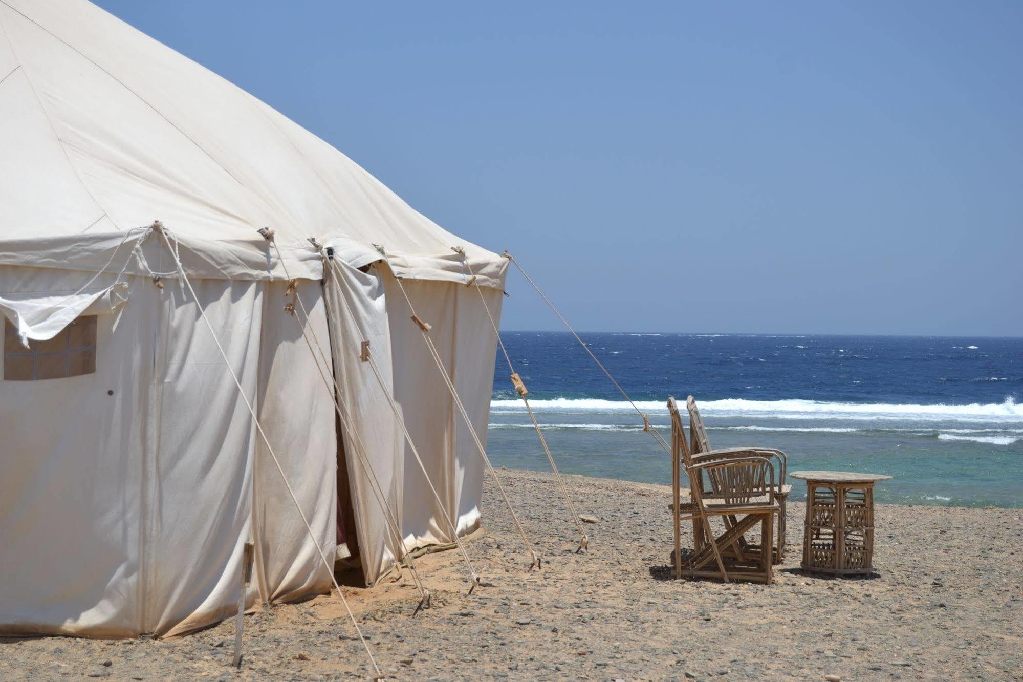 Marsa Nakari Village Marsza Alam Kültér fotó